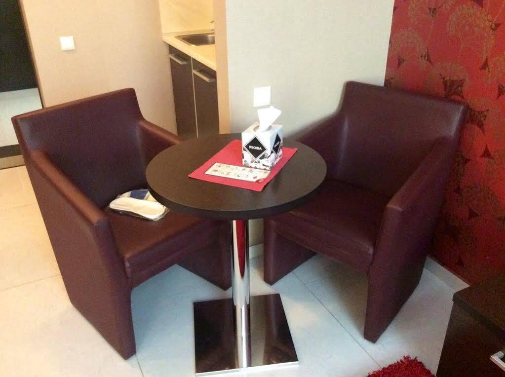 Business Hotel Харьков Экстерьер фото